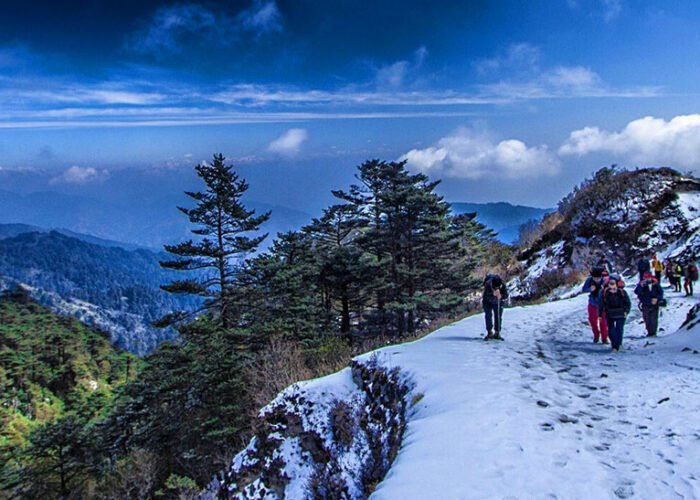 darjeeling is a tourist destination in which state