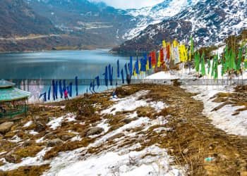 4 Nights 5 Days Gangtok Lachung Tour Package